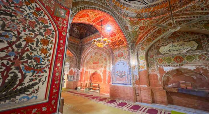 mahabat khan mosque